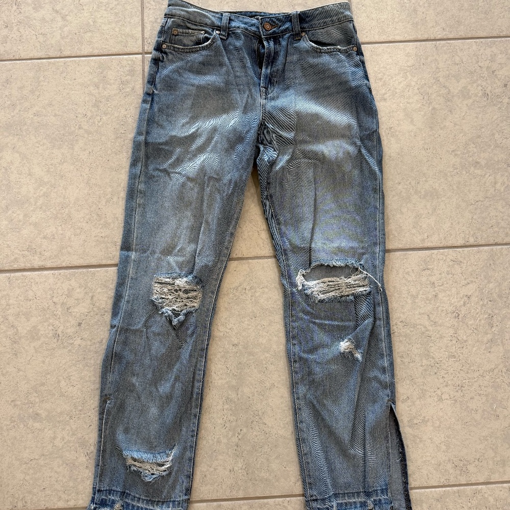 Light Wash Jeans